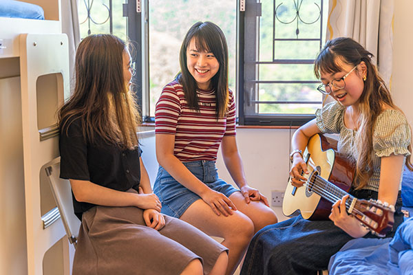 香港教育大学