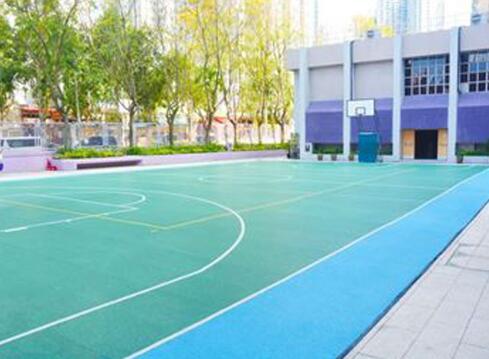 保良局冯晴纪念小学-操场