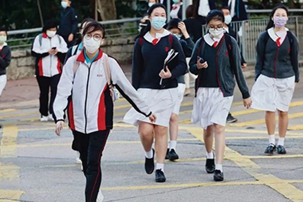 香港罗定邦中学插班申请中，香港跨境中学开放申请
